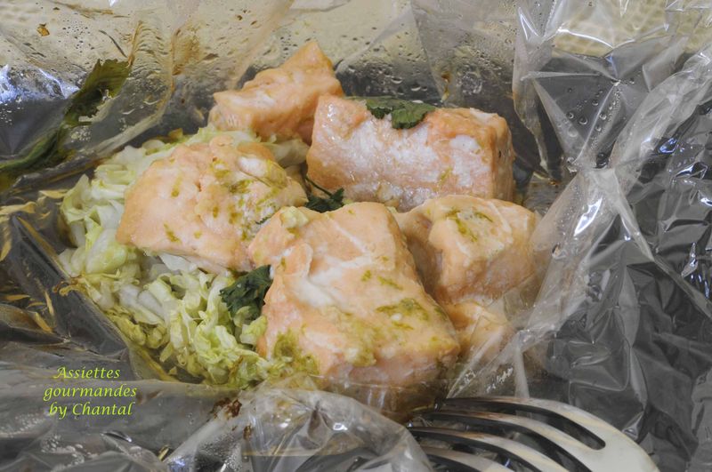 Papillote transparente de saumon gingembre, sauce soja,citron vert