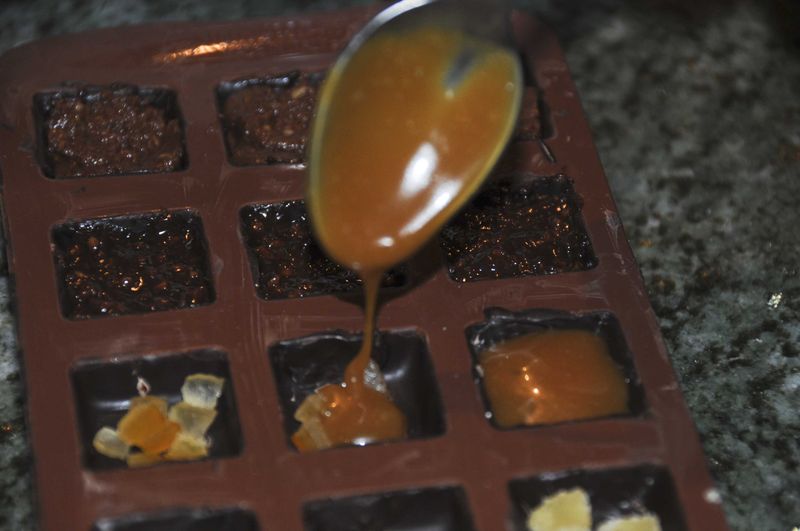Chocolats faits maison pr bonbons de fêtes par emicuisine. Une