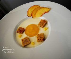 Crème de romarin, coulis de mangue et pain d'épice