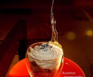 Verrine crème de marron, fruits d'automne et mousse à la manzana