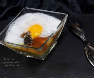 Purée de rattes, oeuf poché et émulsion à la truffe (recette des Frères Pourcel)