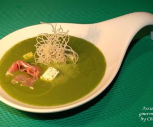 Bouillon de laitue verveine- menthe, tofu au gomasio