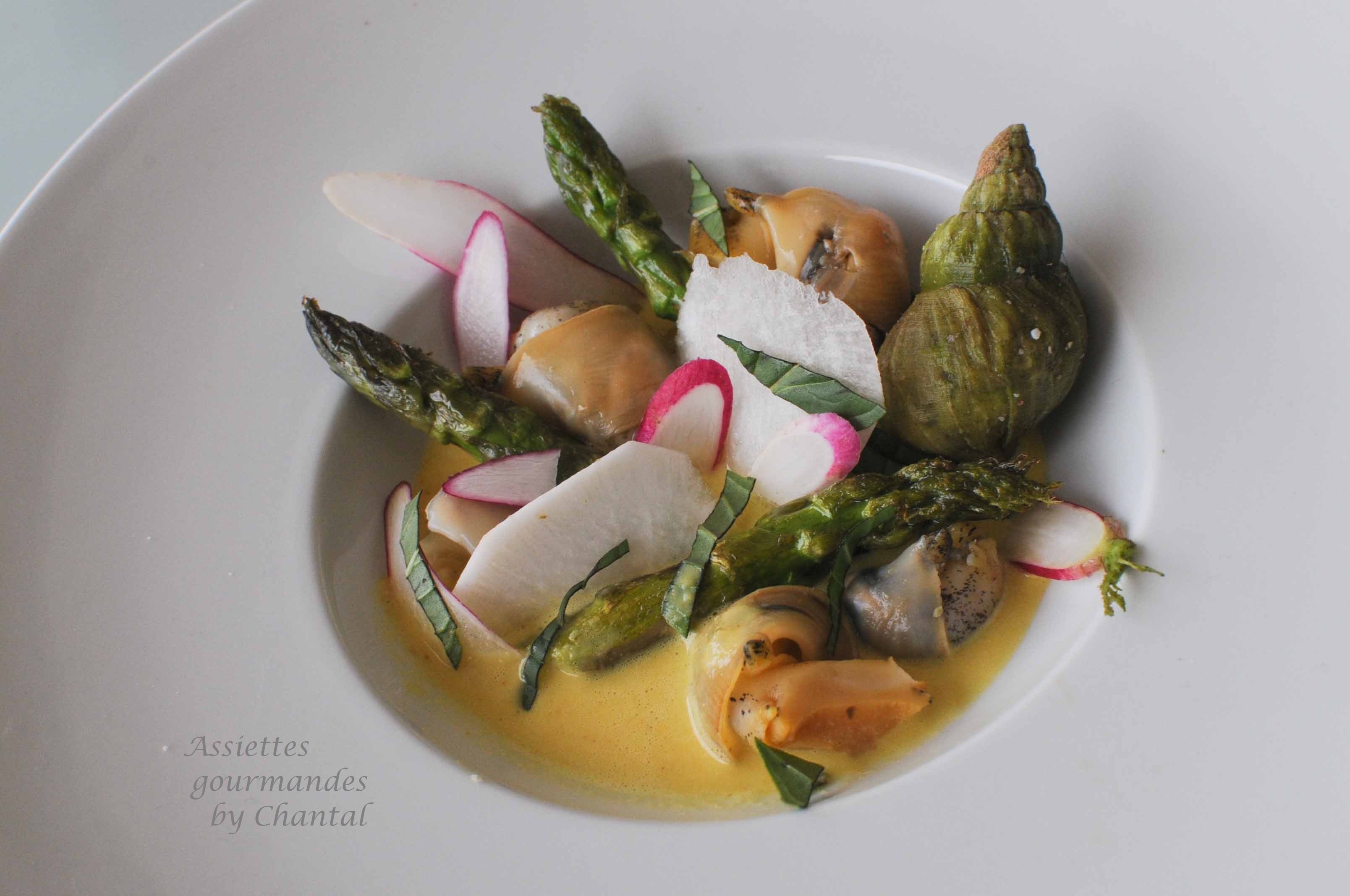Bulots, asperges, aïoli gingembre