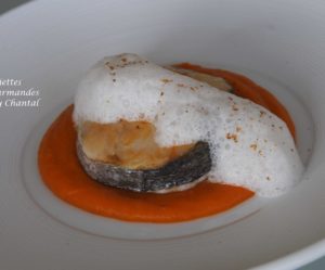 Merlu, purée de potimarron au lait de coco et écume