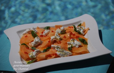 Melon, Burrata et huile de piment