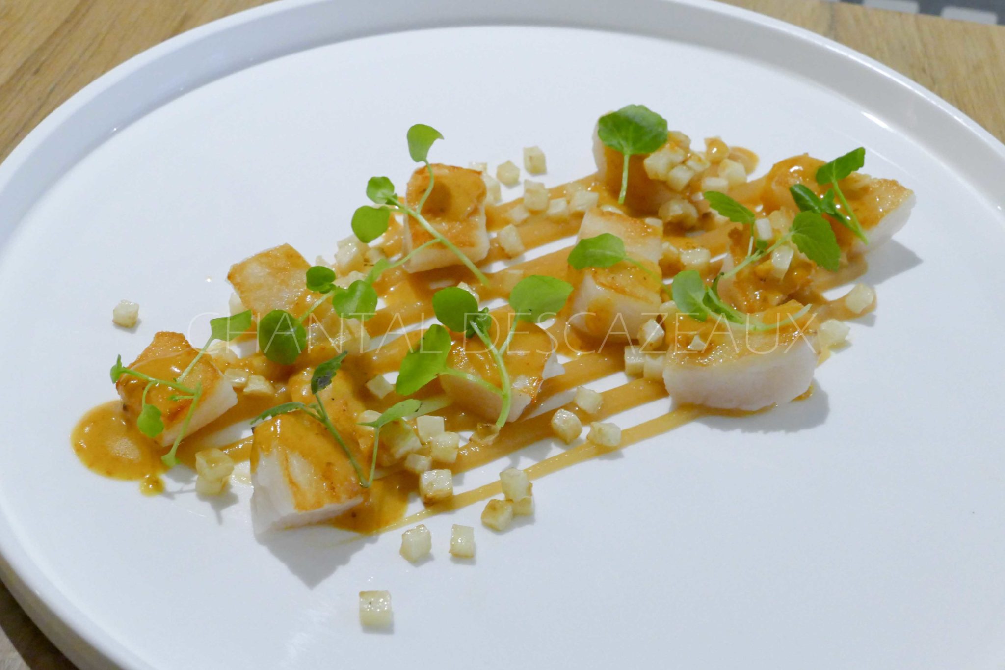 Saint-Jacques, céleri au caramel [Recette de Grégoire Rousseau]