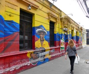 Voyage au Chili - Santiago du Chili au pied de la Cordillère des Andes