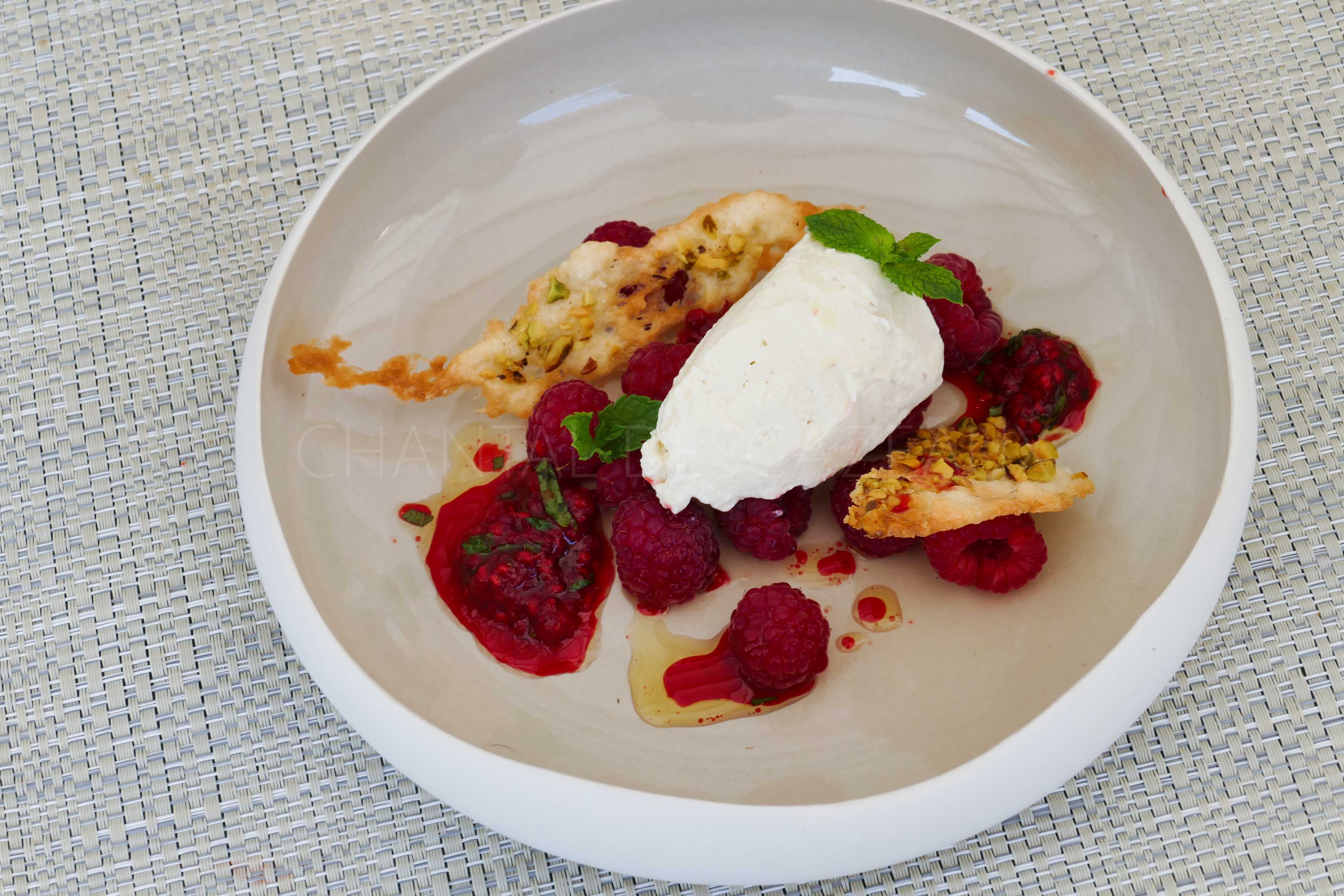 Framboises et Burrata en version glacée