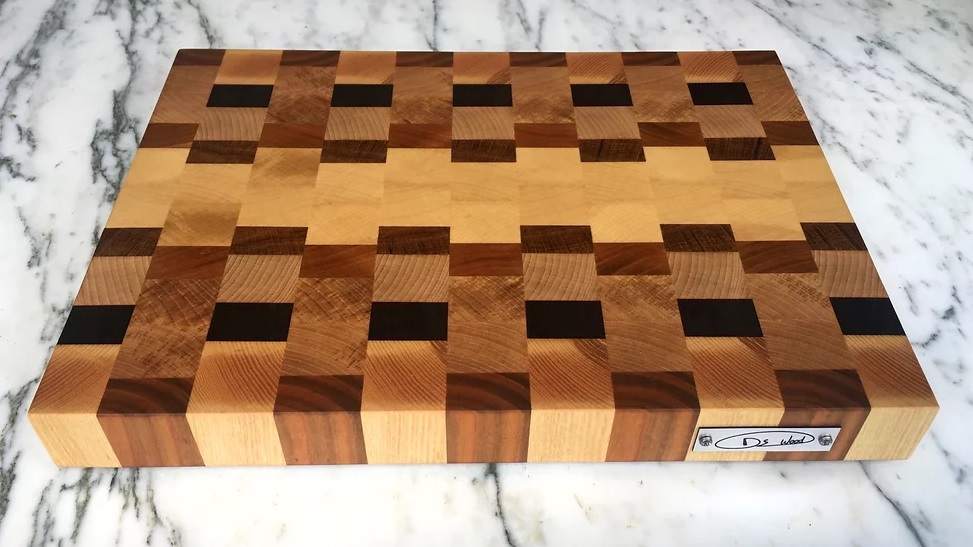Planche à découper en bois de bout par rv79 sur L'Air du Bois