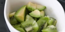 Condiment kiwi avocat