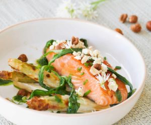 Saumon laqué et asperges des Landes au four