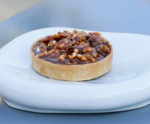 Tartelettes noix et caramel au chocolat