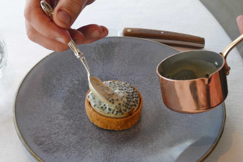 tartelette asperges caviar
