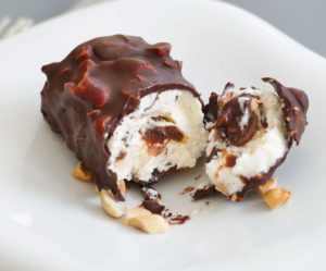 Glace Maison dans l'esprit d'un Snickers