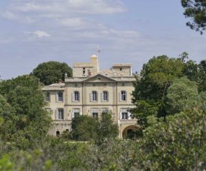 Passer la nuit au Château de Collias